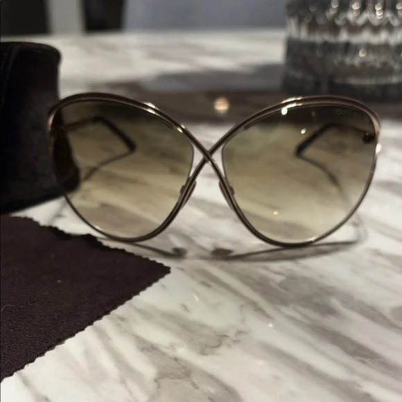 Tom Ford sienna TF178 sunglasses Tom Ford White Frame Gradient Tint Sienna Sunglasses  main image 3
